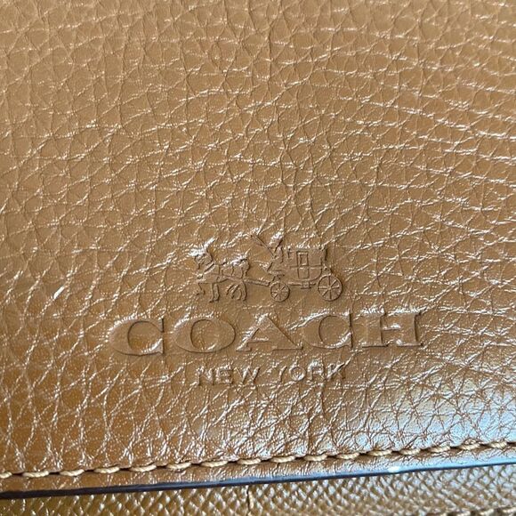 Coach Full Wallet - Picture 5 of 8